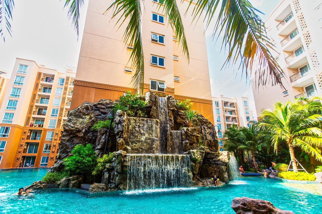 Atlantis Residence Jomtien Beach Eksteriør billede