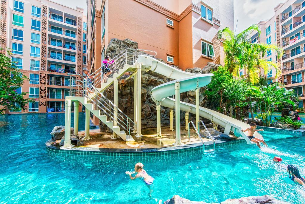 Atlantis Residence Jomtien Beach Eksteriør billede