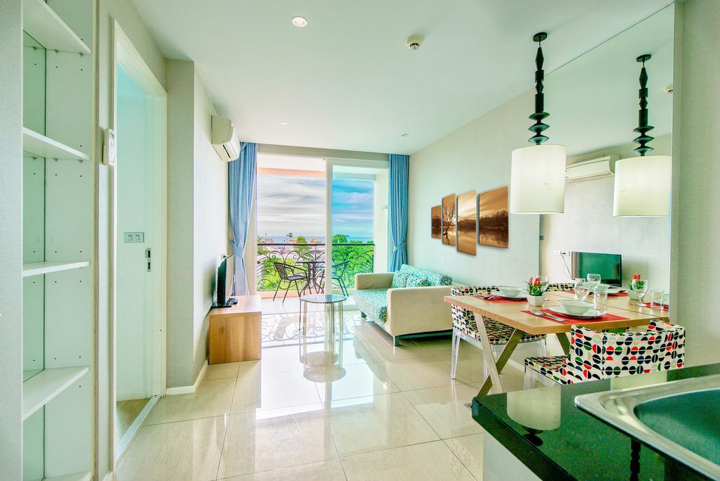 Atlantis Residence Jomtien Beach Eksteriør billede